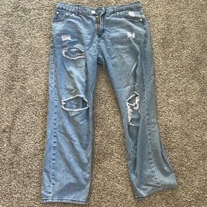 Ripped blue jeans size XL, only worn lightly, clean